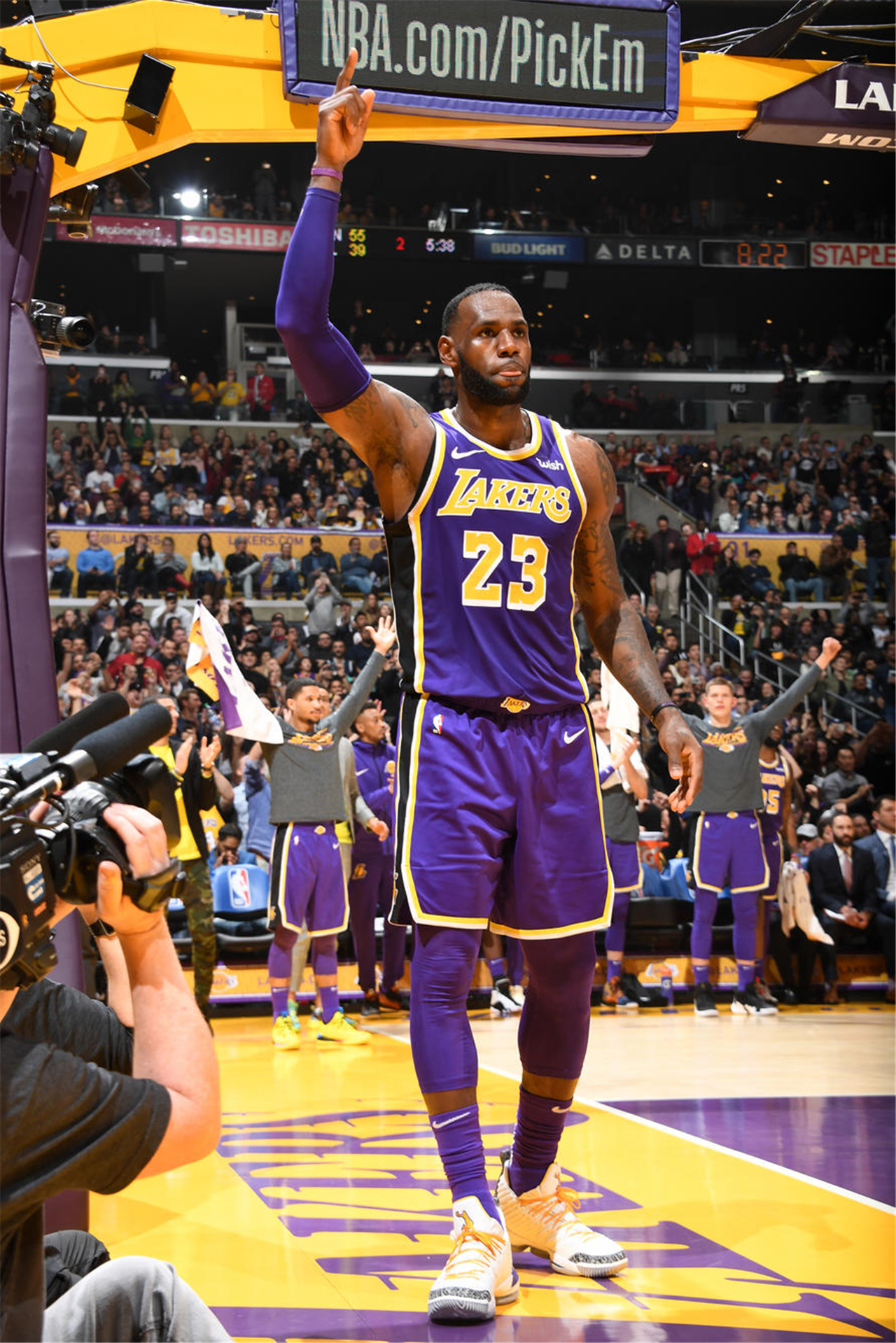 位强吃或低 位强吃或低