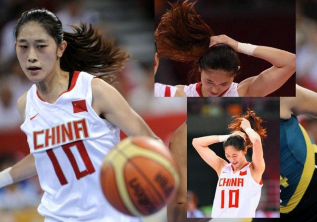 持背身接应 持背身接应